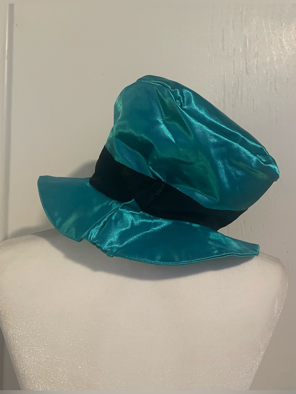 Leg Avenue Teal and Gold Satin Mad Hatter Costume Dress - Picture 10 of 10